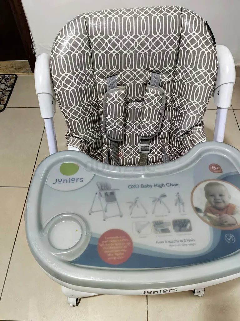 Elegant and Cozy Baby High Chair for Sale!63230186763779114