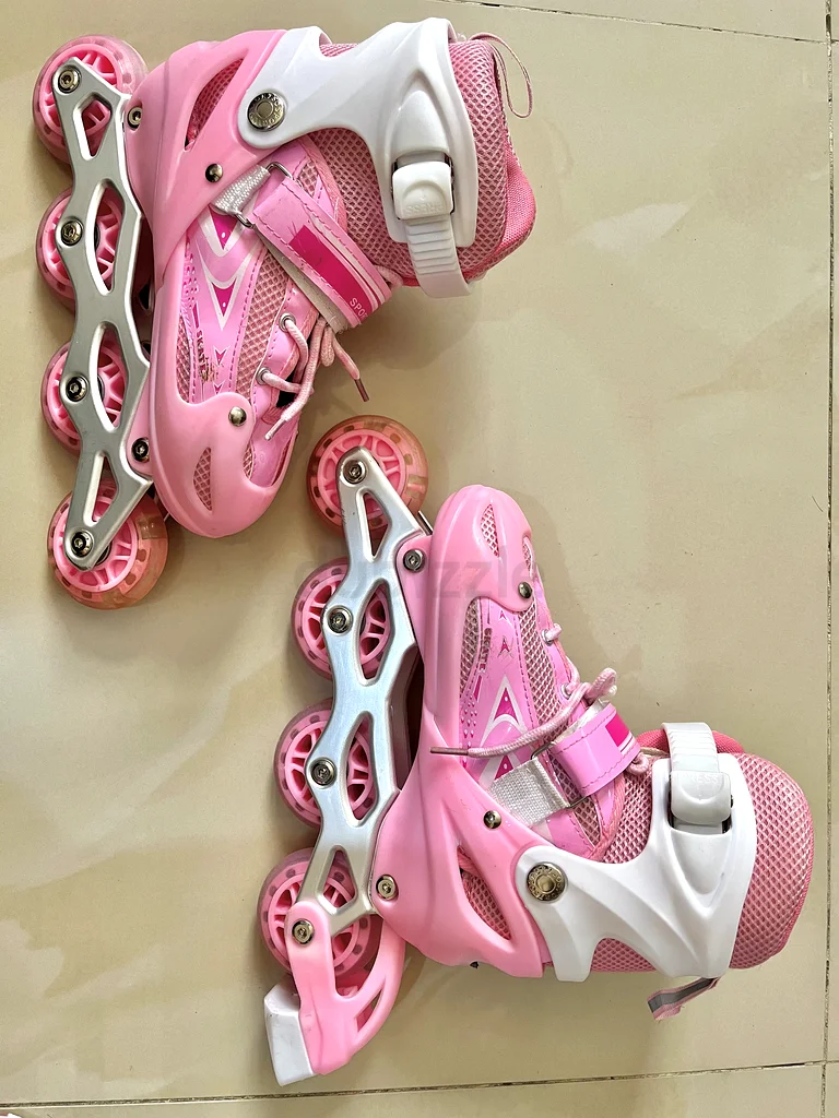 Complete kids (girls)  Rollerblading Set - pink Skates, Helmet  Protective Gear!63246752000386111