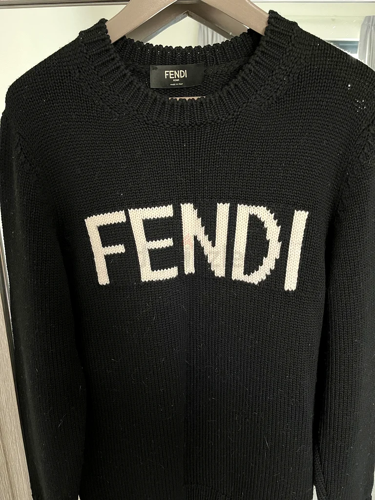 Stylish Fendi Wool - Knit Sweater - A Must-Have in Your Wardrobe!63237616782977112