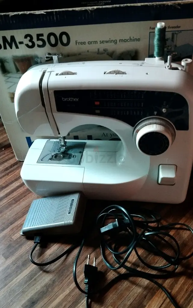 Sewing machine63253470810371111