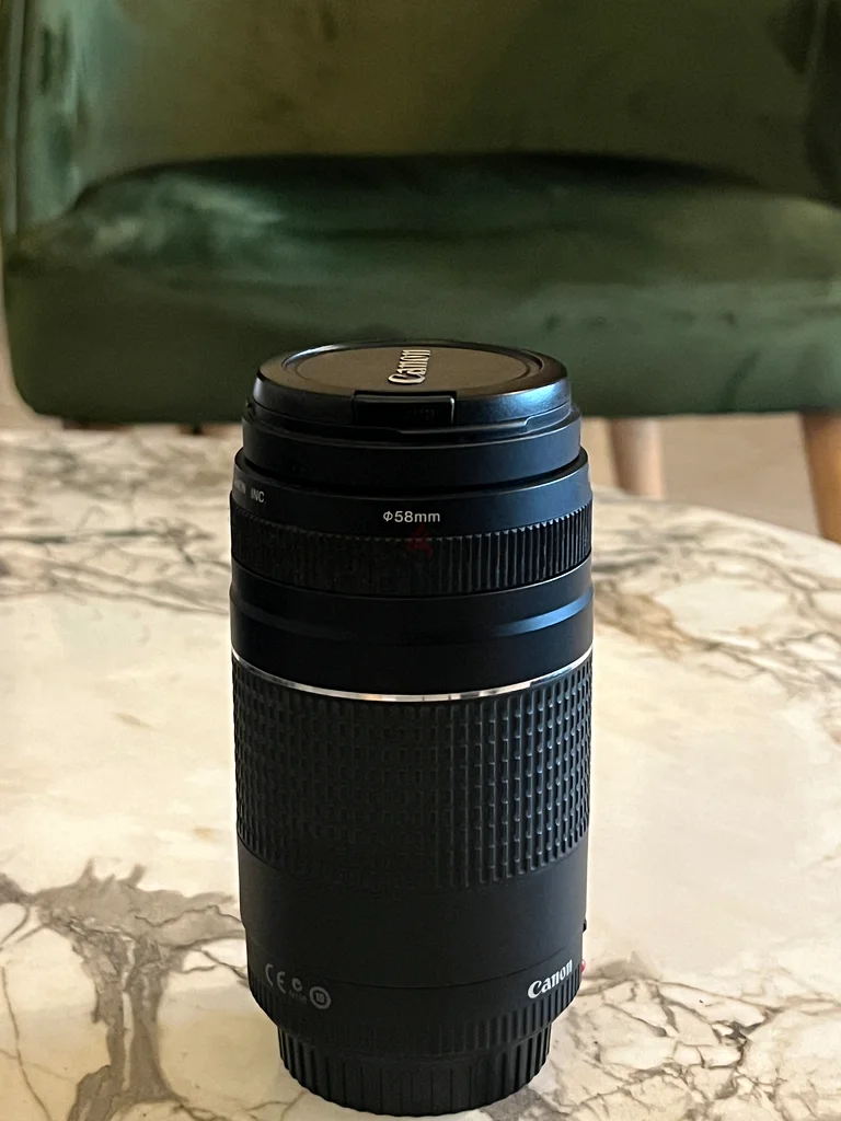 عدسة كانون EF 75-300 مم f/4-5.6 III للتصوير البعيد63242171952515113