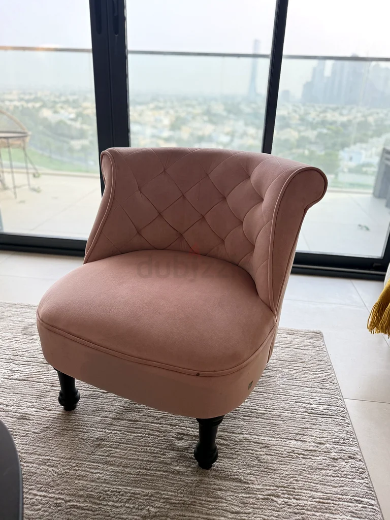 Elegant Pink Accent Chair63191607530242111