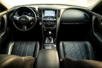 2019 Infiniti QX70 照片 15