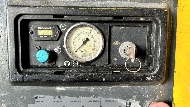 ماكينة ضاغط عالية السعة63258141303937112