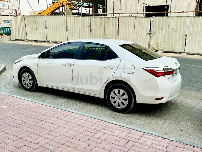 Clean and reliable Toyota Corolla SE 2017  GCC Specs, WhatsApp on same number63165223102978111