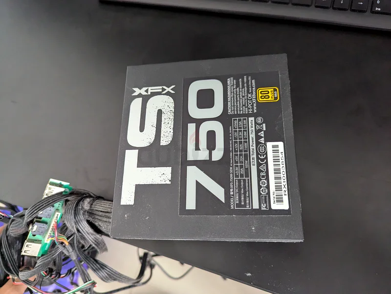 Gaming PC Parts for Sale – GTX 1080, i7-7700, STRIX Z270E, 16GB DDR4, XFX PSU – 1500 AED Bundle63168514617219113