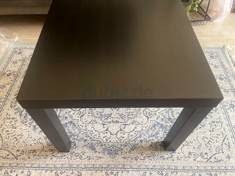 طاولة شاي جديدة سوداء مربعة أنيقة - مثالية للمنازل العصرية! إيكيا63179390688769112
