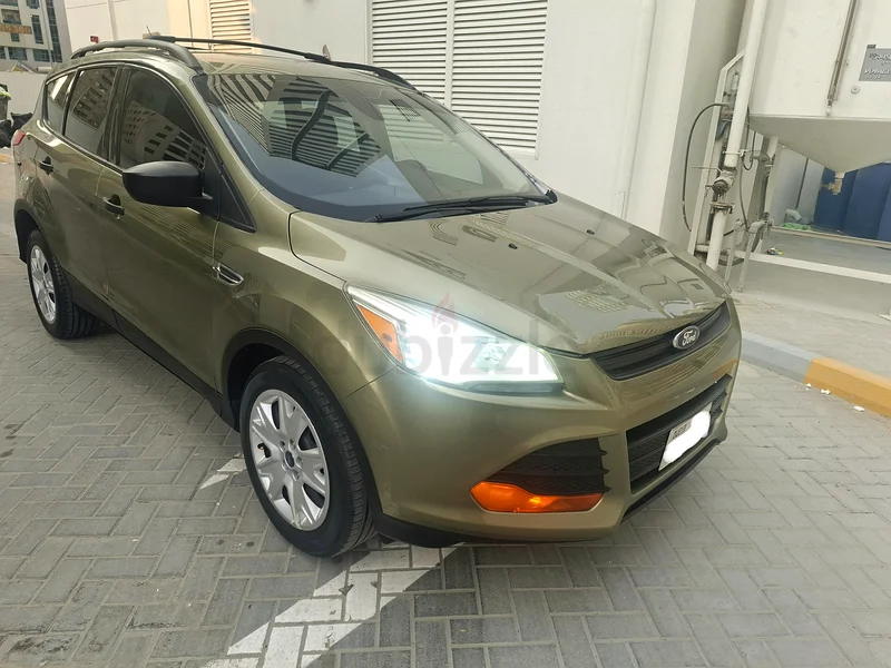 FORD ESCAPE FIRST OWNER LADY USE 201463140194365315111