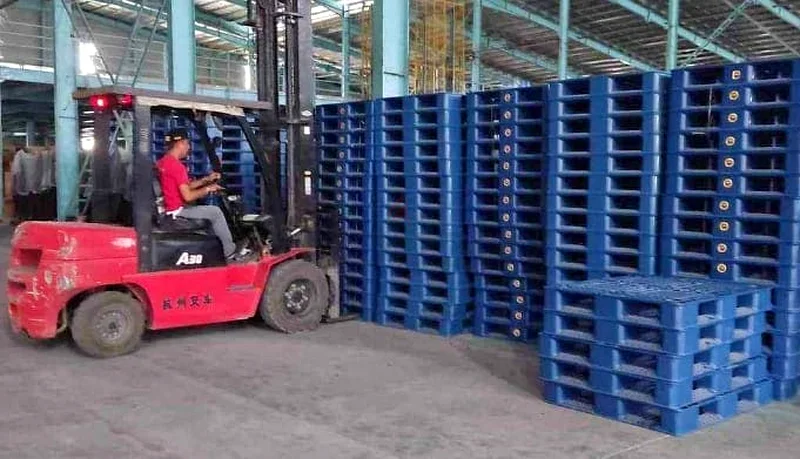palsitk Pellets available63215877669889114