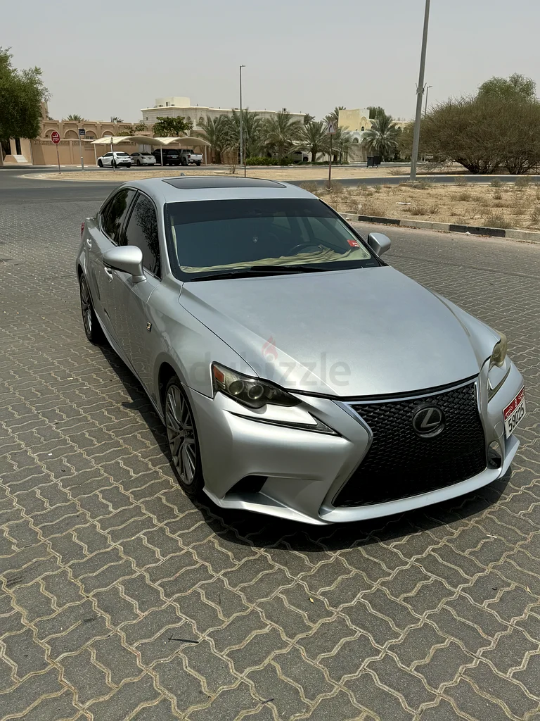 Lexus IS 25063156991944963112