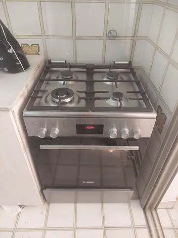 Bosch New Model 4 Burner Gas Cooking Range 60x60cm