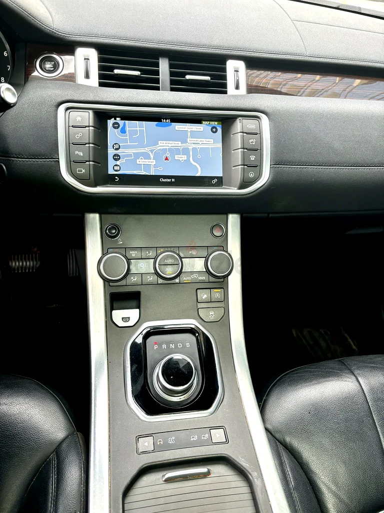 Range Rover Evoque 2017 – Full Option | GCC | Excellent Condition | agency service history63159713659779111