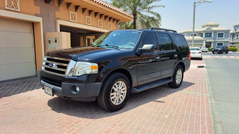 فورد إكسبديشن 2012، سيارة دفعٍ كهربائي كبيرة الحجم، حالة ممتازة63231638765443111