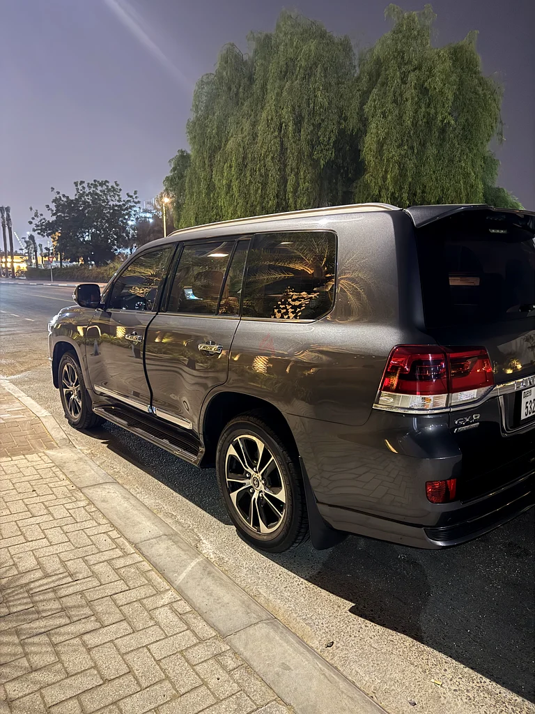 Toyota Land Cruiser 2021 GCC V6 GXR grand touring original paint Top option sunroof single owner63157882841985111