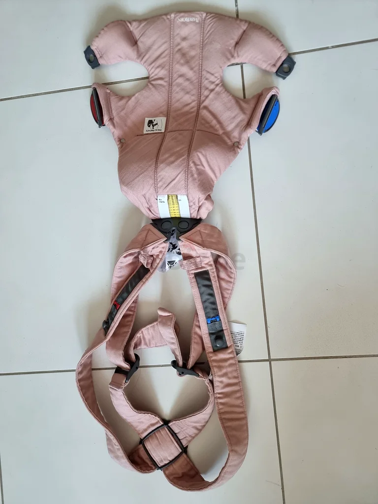 BabyBjörn Baby Carrier Mini - Perfect for Newborns!63205888607619113