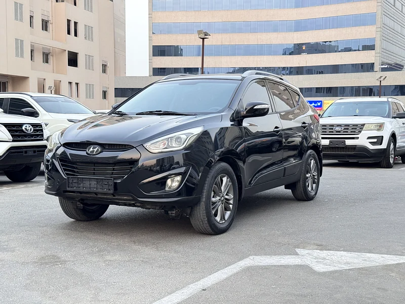 HYUNDAI TUCSON 2015 GCC SPEC, ACCIDENT FREE ,FULLY AUTOMATIC , 2 YEAR LOAN ALSO POSSIBLE63233102681601111