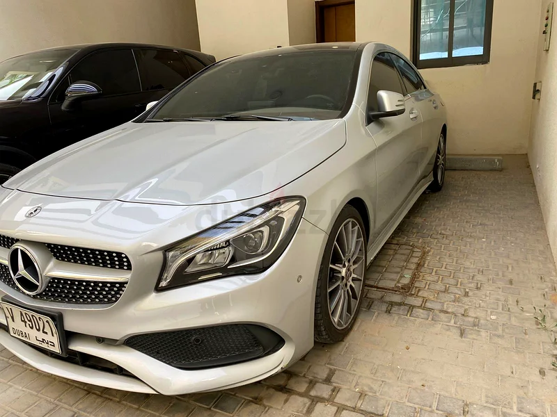 مرسيدس بنز CLA 250 للبيع. موديل 201863231161216642112
