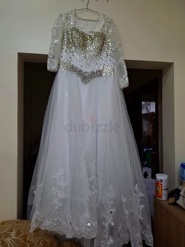 Wedding dress for sale63243685268482111