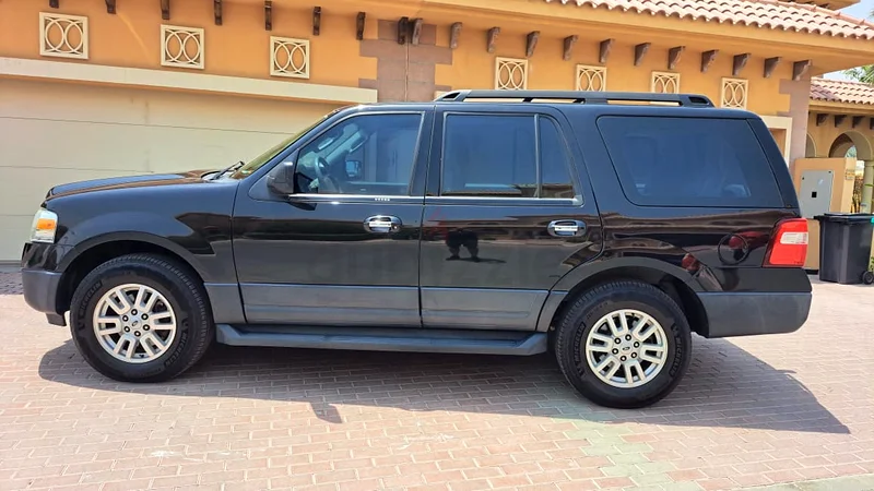 فورد إكسبديشن 2012، سيارة دفعٍ كهربائي كبيرة الحجم، حالة ممتازة63231638765443112