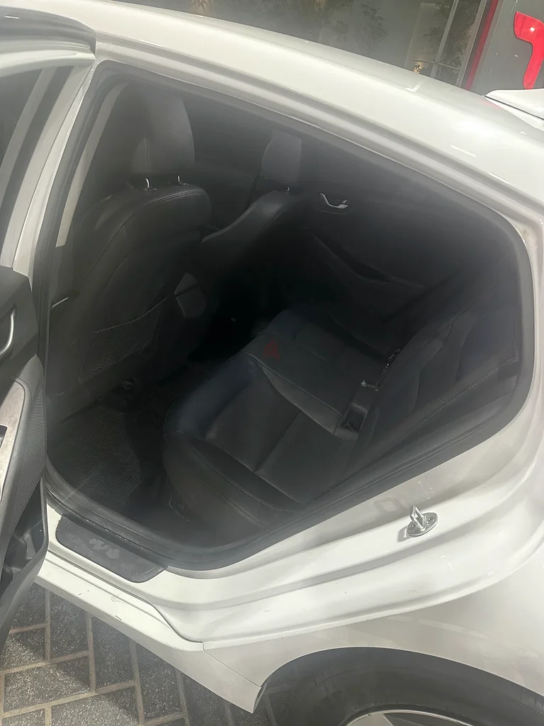 Very economy car you can drive 1000 km with 1 thank petrol63170387264001113