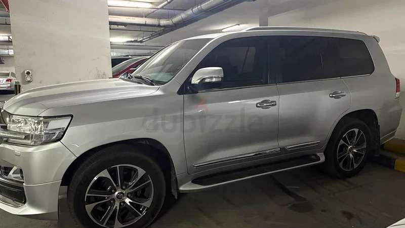 Landcruiser vxr 2020 grand touring sports edition full option63142586059394111