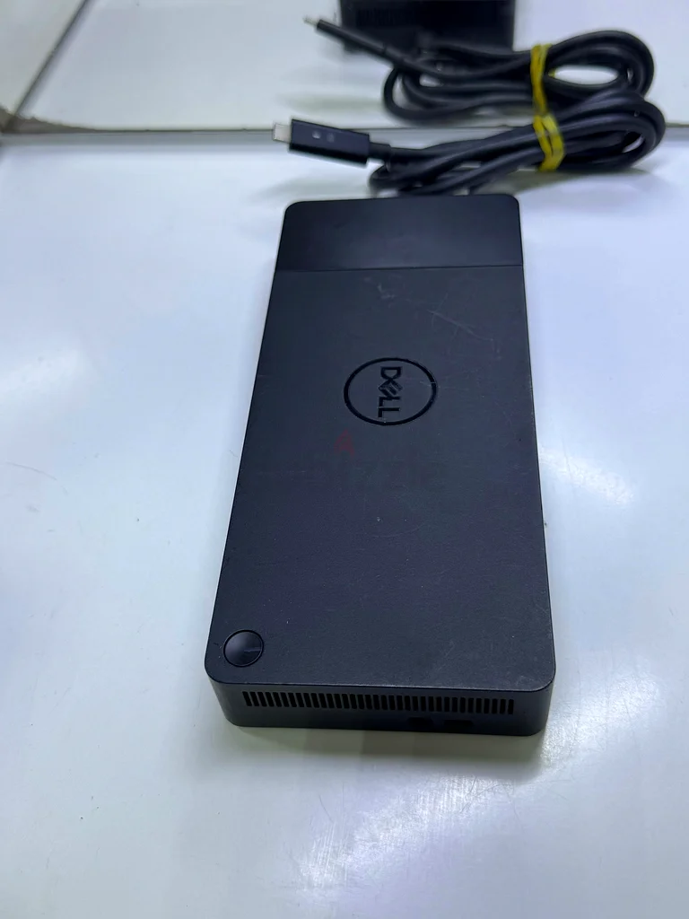 Lightly used digital village Dell dock63256064393729112