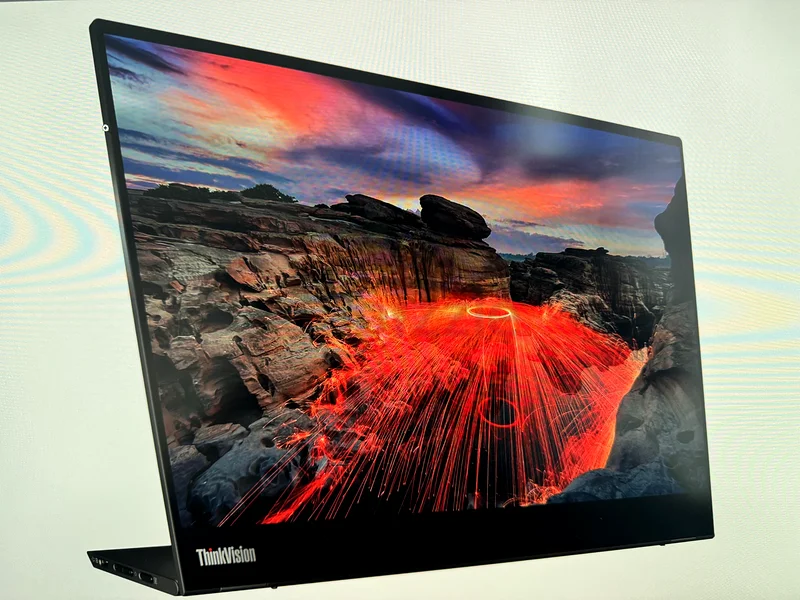 Lenovo ThinkVision M14 14-inch Portable Monitor63264091424131112