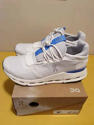 New On Cloud Running Sneakers with Original Box