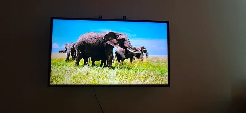 تلفزيون إل جي إتش دي 40 بوصة من سامسونج، طراز T5300، للبيع63259702820610111
