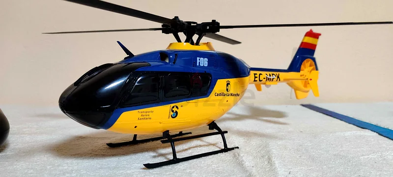 Yuxiang F06 EC135 Brushless Direct Drive RC Helicopter for Beginner RTF Combo63228314328578113