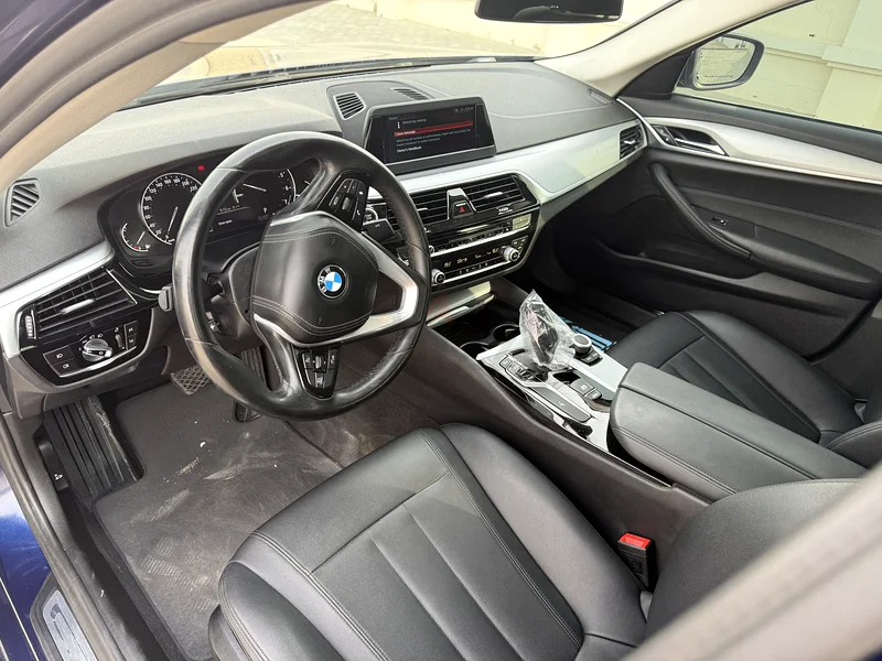 طراز BMW 520i عام 2019 لدول مجلس التعاون الخليجي63228784985347114