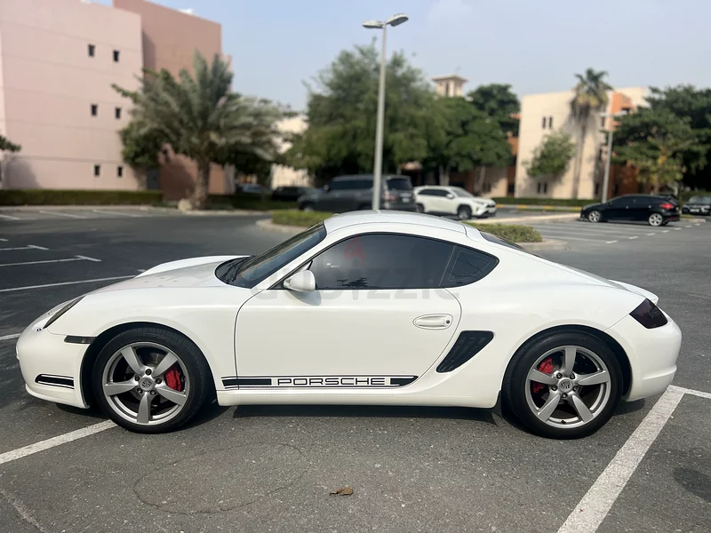 Porsche Cayman S | 3.4L | Very Well Maintained | 2024 Steering Wheel  |  Custom Exhaust63157443710723113