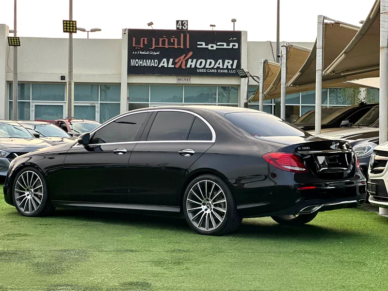 (2017)MERCEDES BENZ//E300//AMG//FULL OPTION//ORIGINAL PAINT//EXCELLENT CONDITION//63143048240257113