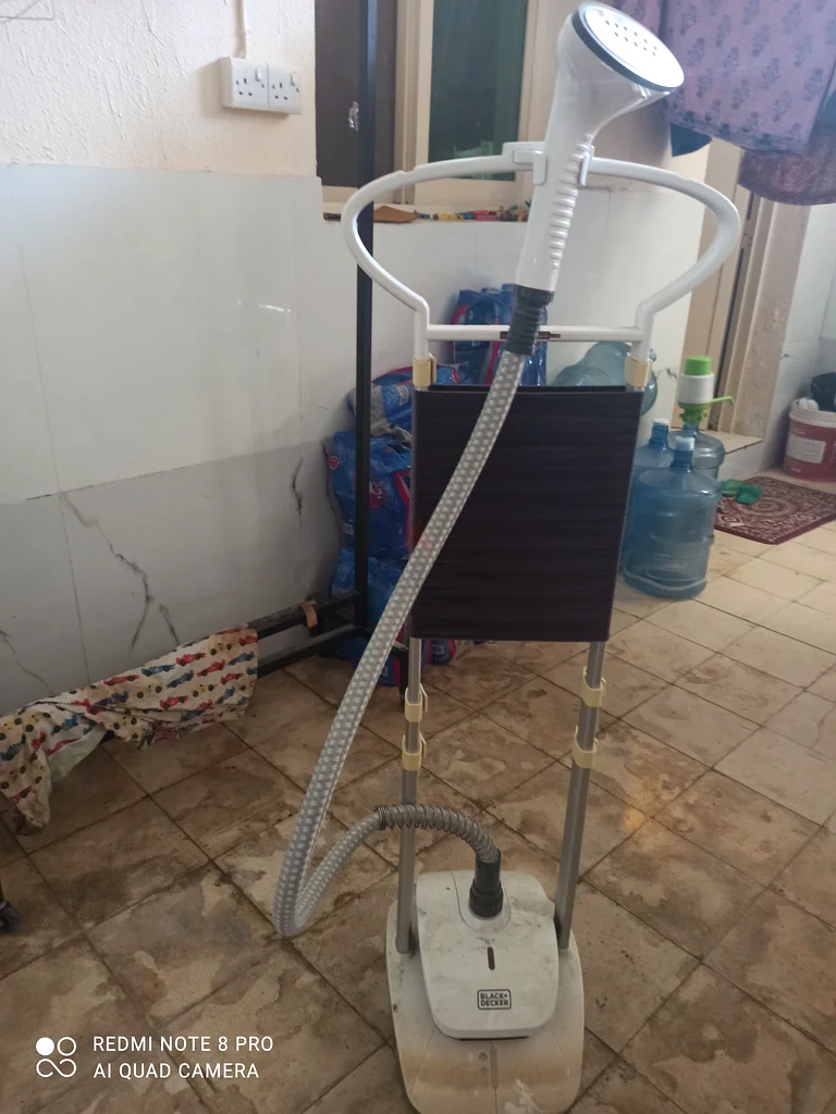 Clothes steamer63256079851009111