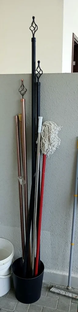 Curtain rod632228447176991129