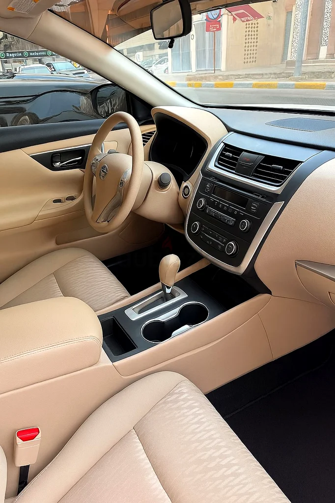 NISSAN ALTIMA GCC 201863149120187394114