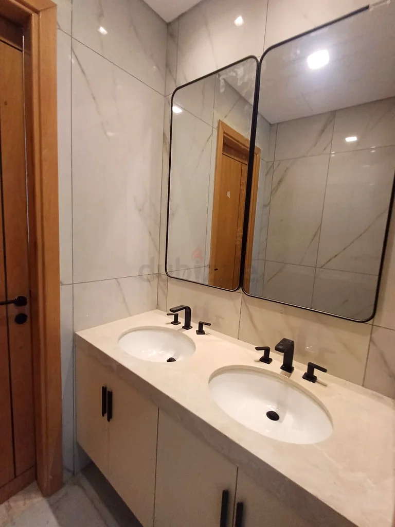 Cleaning and Deep Cleaning63438813669633111