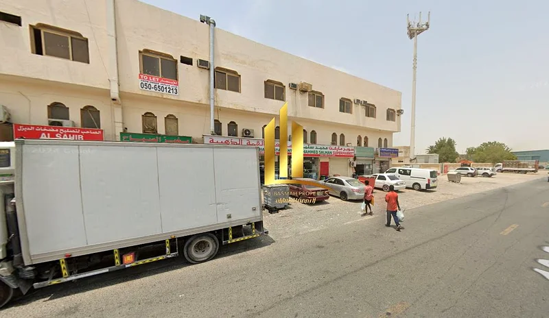 Commercial building for sale in Sharjah Industrial 15, area 37,426 square feet, corner on two streets63196116005379113
