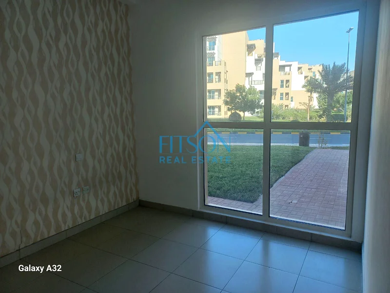 تصميم كبير | بالقرب من خليج الأعمال | موقع متميز63293454478339111