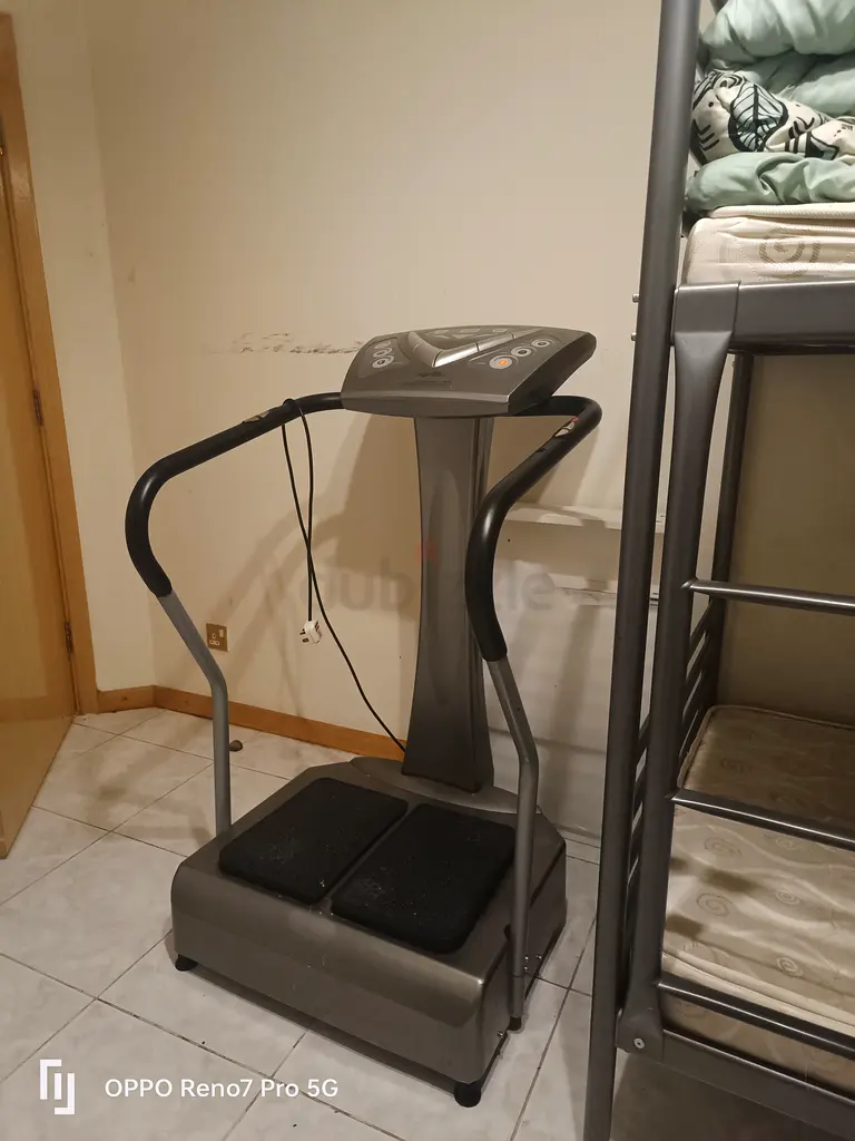 Vibration Plate Exercise Machine - Boost Your Fitness!