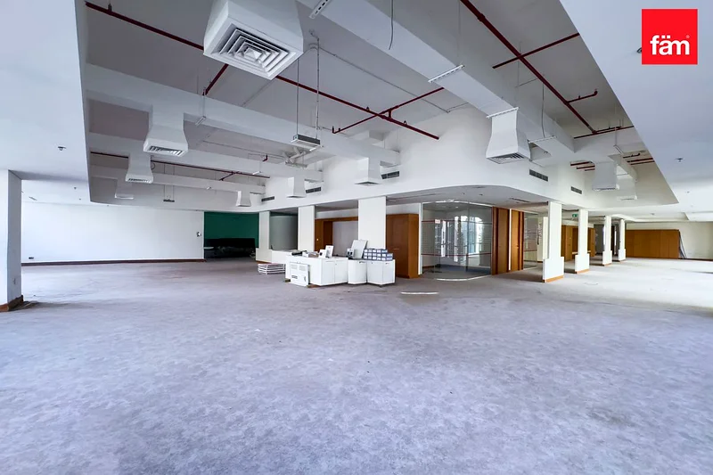 Excellent Location | Vacant Office | High ROI63827054344322114
