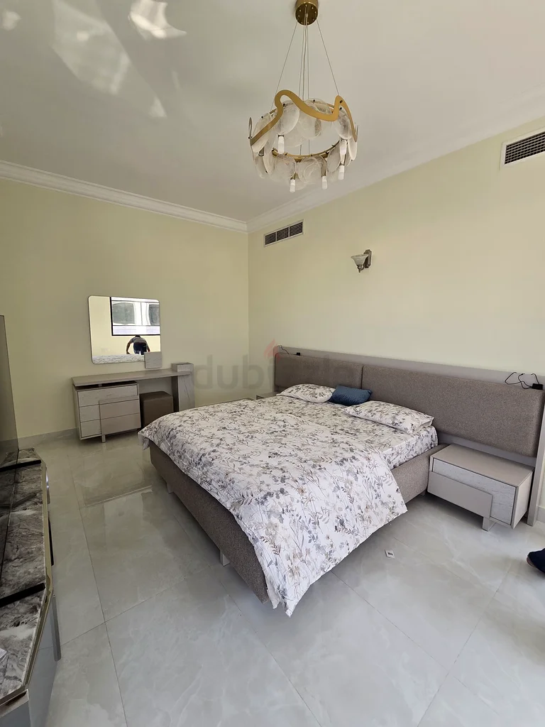 Cleaning and Deep Cleaning63438813669633114