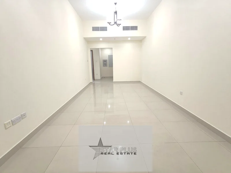 شقة واسعة جدًا بغرفتي نوم مع 3 شرفات في الموقع الرئيسي بالقرب من المخرج مع موقف سيارات63730054644609111