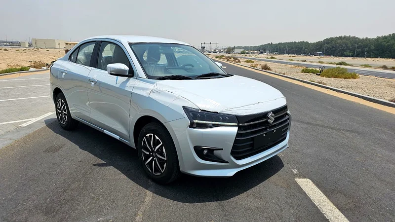 EXPORT - SUZUKI DZIRE GLX HYBRID | 2025 |SILVER63134499104641112