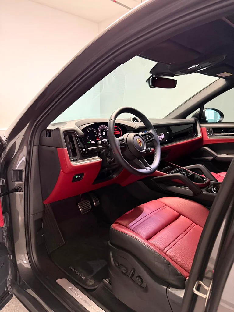 Immaculate 2024 Porsche Cayenne Coupe S - Pure Power, Premium Comfort63170389389186113
