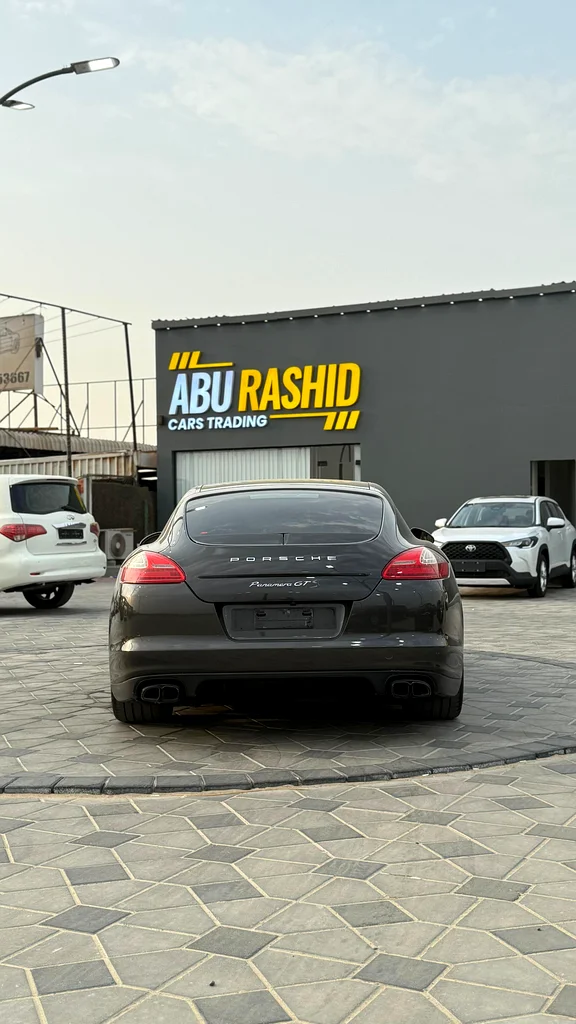 Porsche Panamera GTS63225701574019114