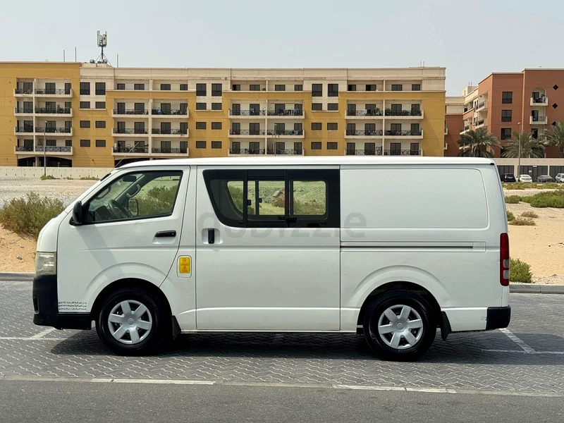 Toyota hiace van 2013, GCC, 2.7cc, good condition63148169244802114