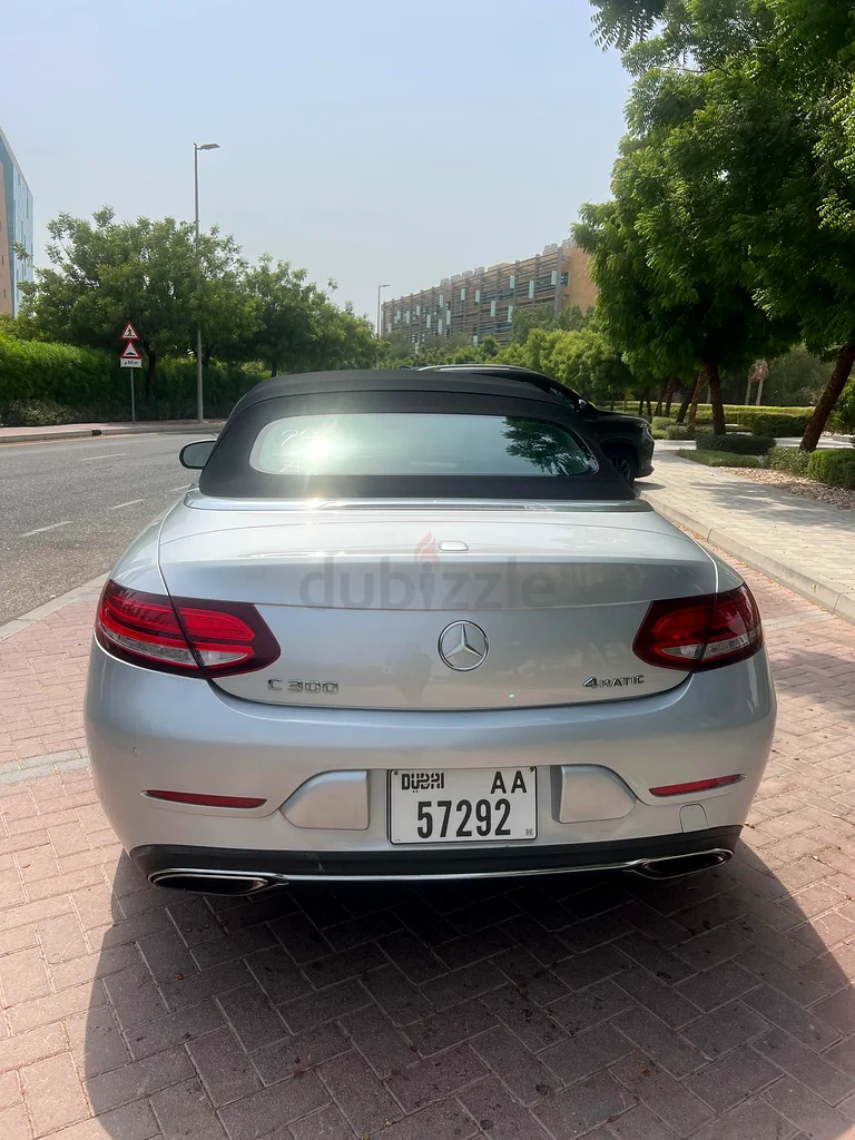 Mercedes C300 Cabriolet 2019 perfect condition63399938485379112
