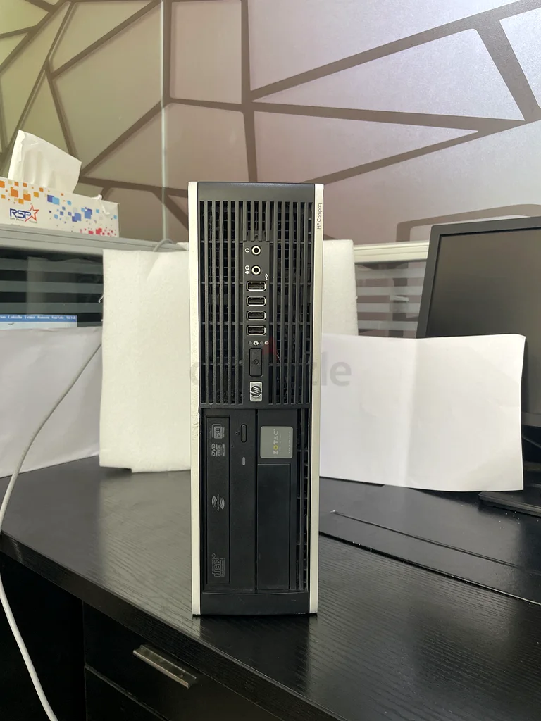 جهاز كمبيوتر سطح المكتب HP Compaq Pro 6300 SFF بمعالج Intel Core i5-3470 بسرعة 3.20 جيجاهرتز، وذاكرة وصول عشوائي DDR3 سعة 8 جيجابايت، وقرص صلب سعة 1 تيرابايت، ومشغل أقراص DVD-R63166653203331114