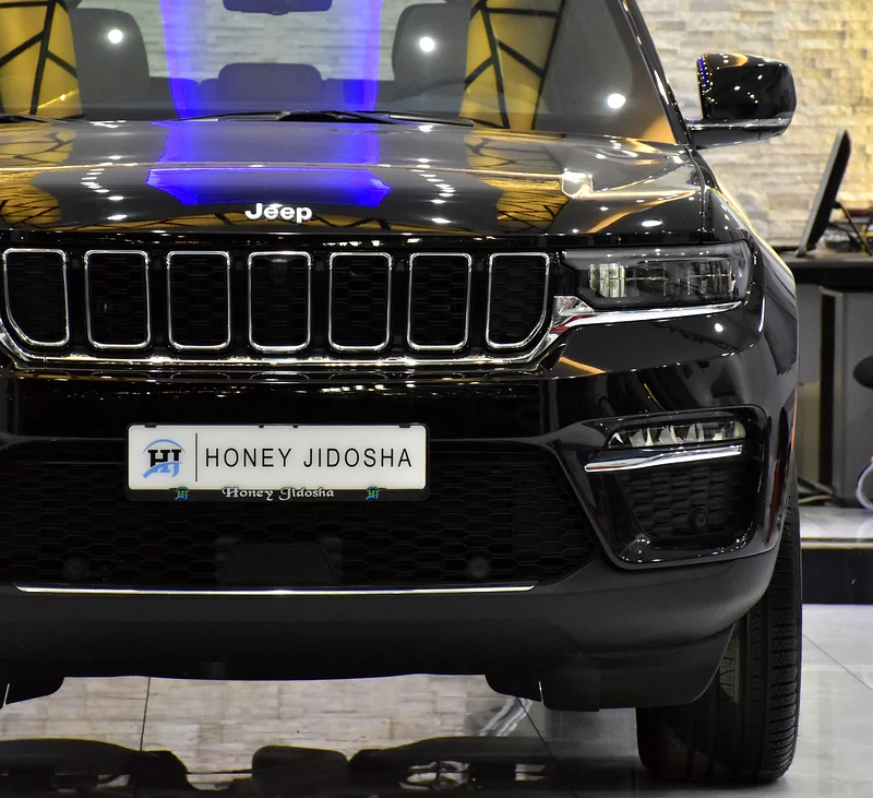 AED 3,180 EMI for 5 years | Jeep Grand Cherokee 4x4 Limited (2025 Model) in Black Color, GCC Specs63398605461889113